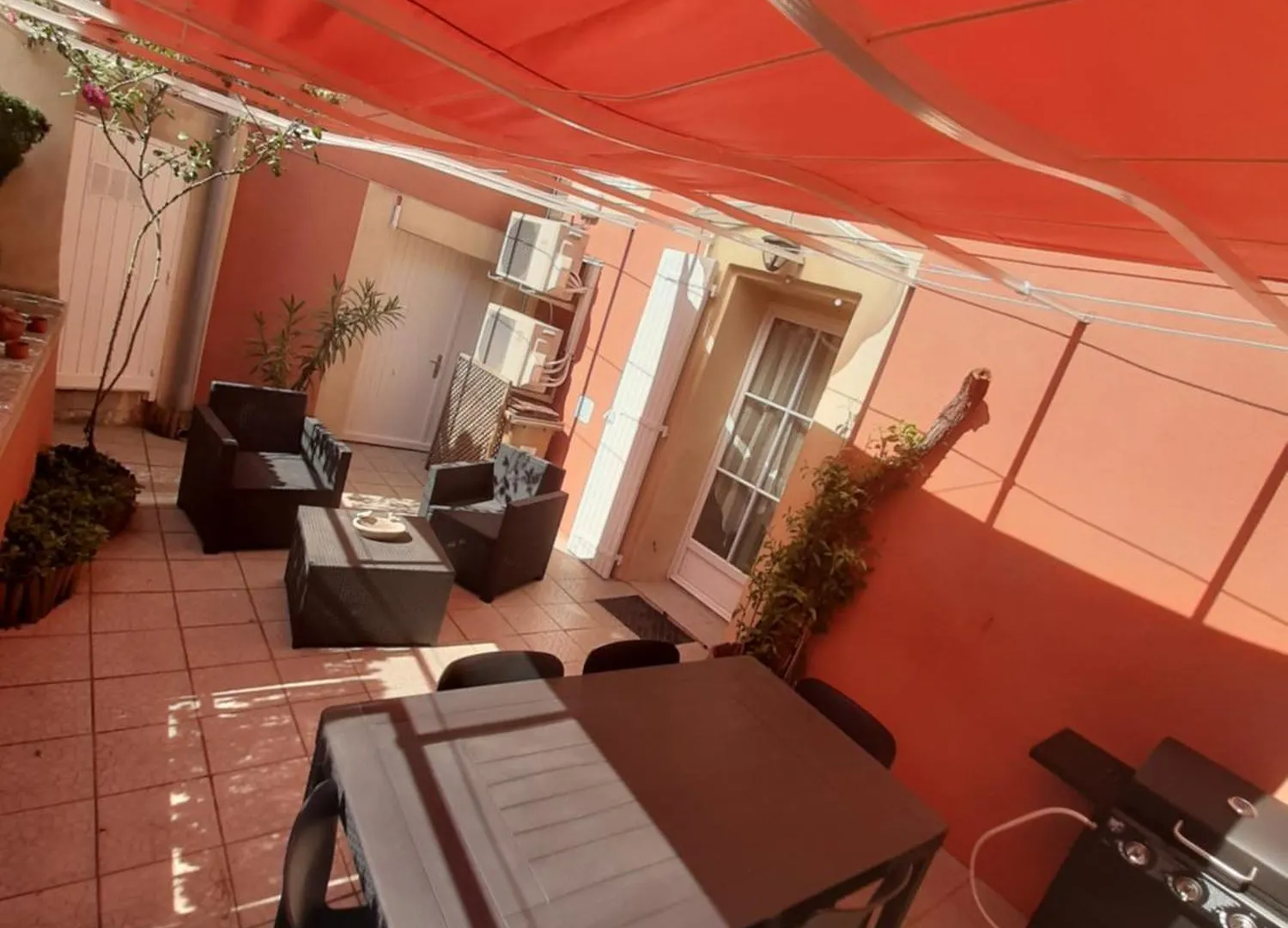 Appartement 3 chambres avec terrasse Pierrelatte